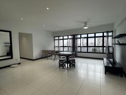 Blk 220B Linear Green @ Bedok (Bedok), HDB 5 Rooms #564572721